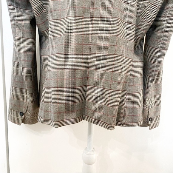 Zara BLACK WHITE RED PLAID NOTCHED LAPEL SINGLE BUTTON BLAZER JACKET - Picture 5 of 10